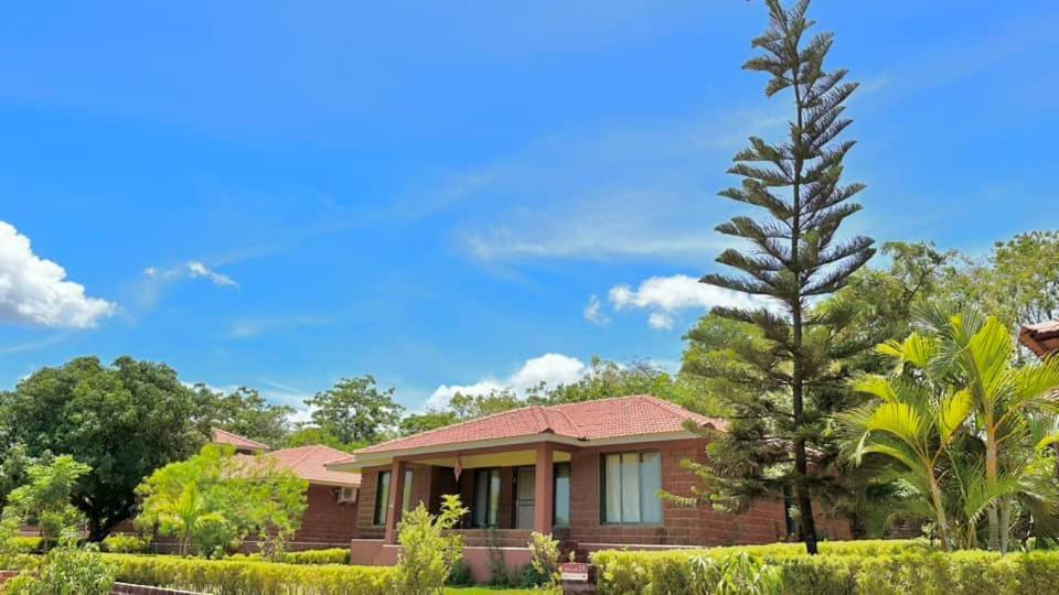 Regenta Resort Mango Village Guhagar Kudān 외부 사진